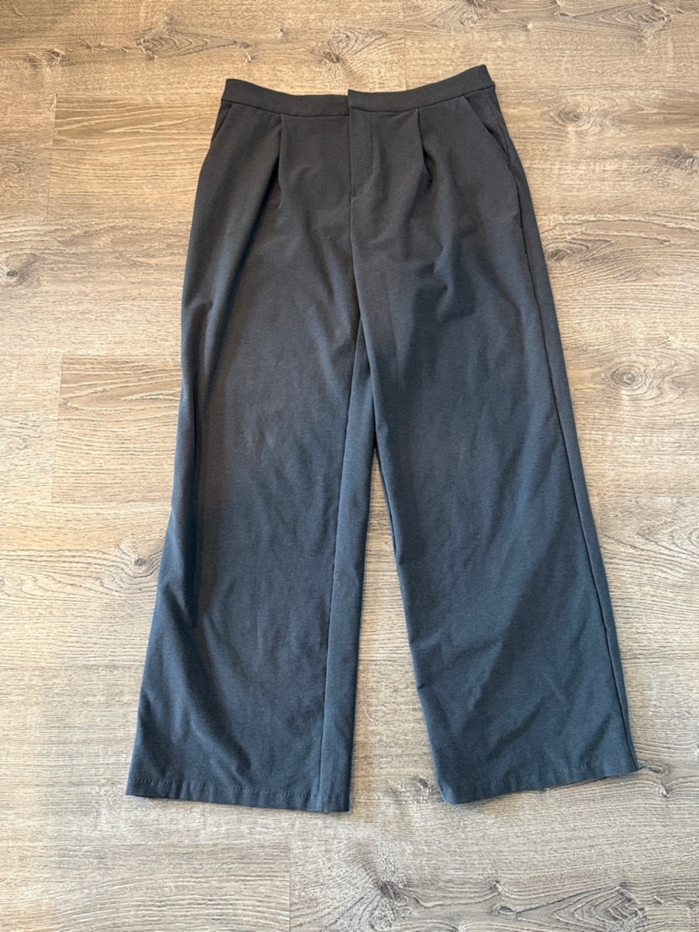 Vuori Elevation Trouser size XL Charcoal Gray